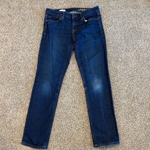 GAP Women’s dark blue Real Straight Jeans